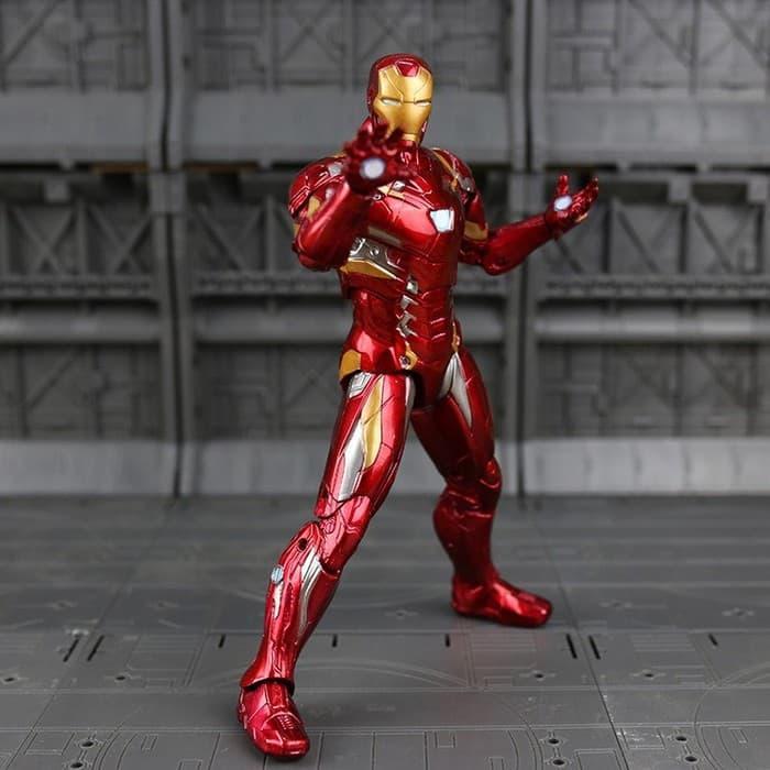 Iron Man Mark 46 Action Figure Marvel Legends Recast