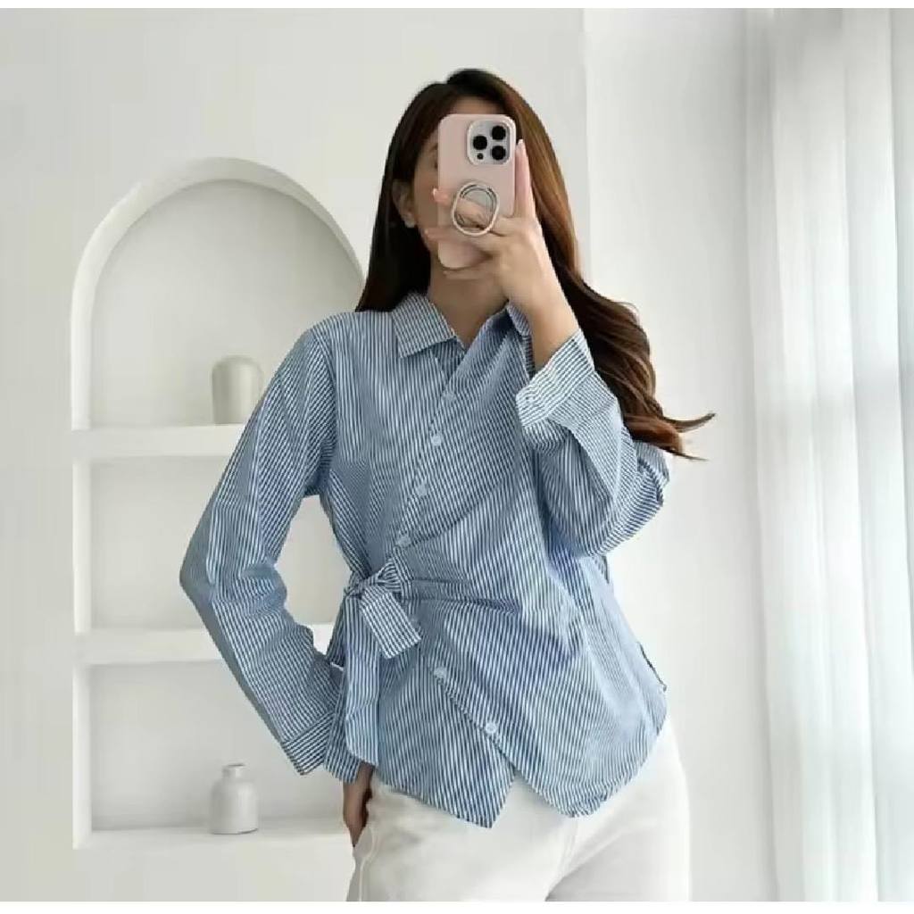 Baju atasan wanita /KEMEJA SALUR WANITA TERBARU/korean blouse/kemeja wanita terbaru 2024 viral