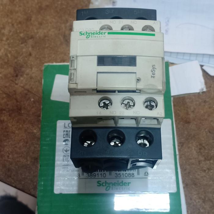 Kontaktor Schneider Lc1D32 B7 24Vac