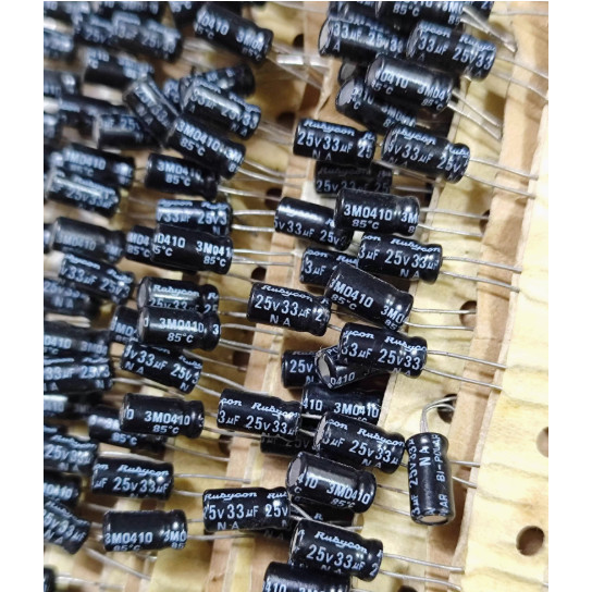 30Pcs/Lot Original Japanese Rubycon 25V 33Uf Bp Na 5X11Mm Non-Polar Electrolytic Capacitor Free