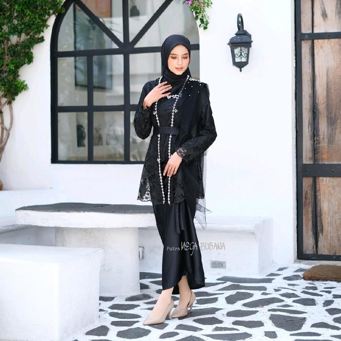 Kebaya Modern Suhita Satu Set Setelan Atasan Rok Dan Selendang Queenbee Fashion Gamis Muslim Wanita