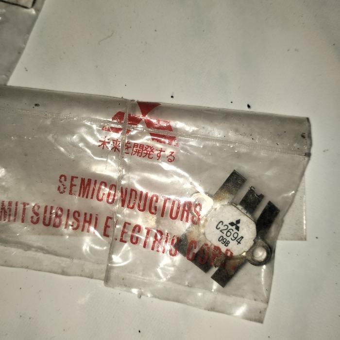 c2694 2sc2694 transistor rf Mitsubishi asli jepang bawaan dari jepang NOS