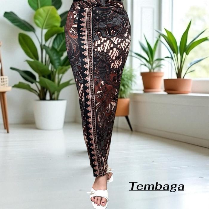Kamen Super Melar XL/XXL Batik Dewasa Remaja Nyaman Panjang Wanita Bali Fit Santai Cewek Hitam