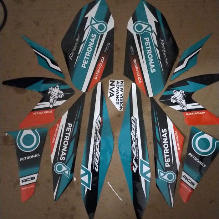 Sticker Striping variasi Vixion new / Vixion nva petronas
