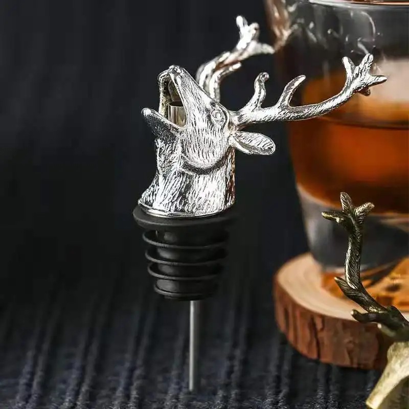 Wine Pourer Zinc Alloy Deer Elk Lion Bull Wine Stopper Drinks Bar Tools Night Club Bar Accessories
