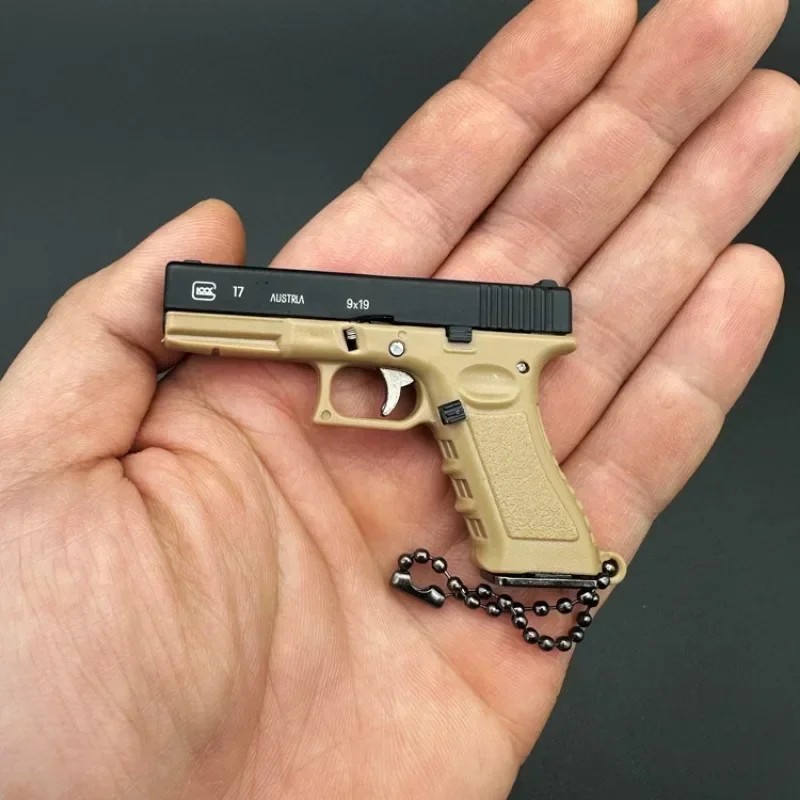 Semi-Alloy 1:3 Pistol El Metal G17 Toy Gun Detachable Diy Keychain Pendant Ornaments Children'S Toy
