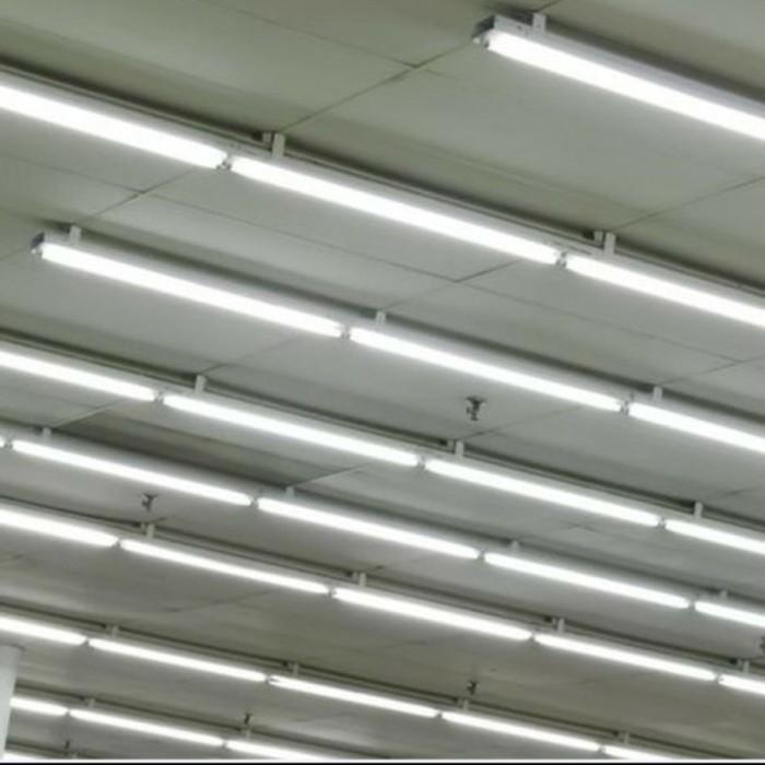 luxp- Lampu Tl Led T8 120Cm 18 Watt Myvo Cahaya Putih Dan Kuning