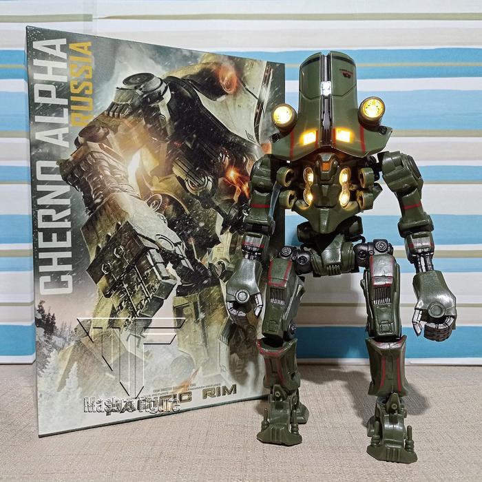 Action Figure Pacific Rim Cherno Alpha Led Light Ultimate Edition