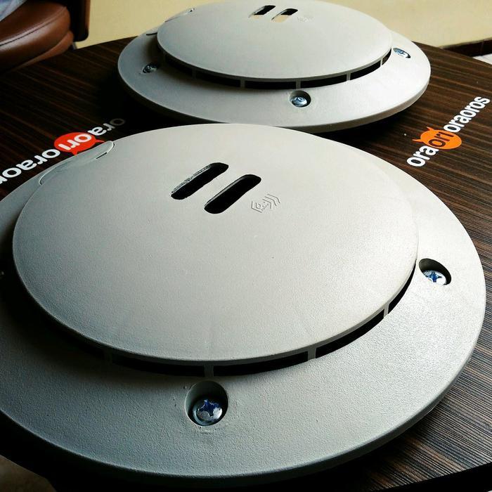 Sepasang Wildop Vespa Excel hubcap