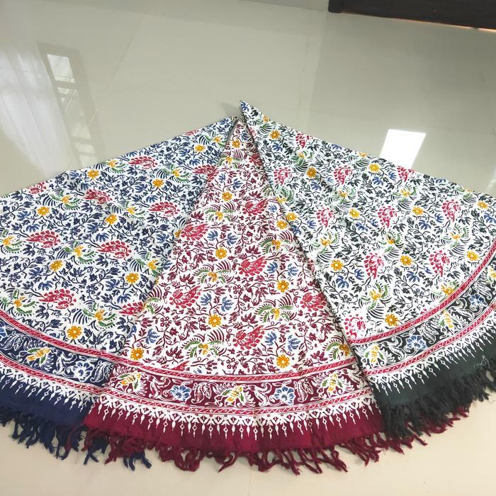 Taplak Meja Bulat 6 Kursi Batik Cap