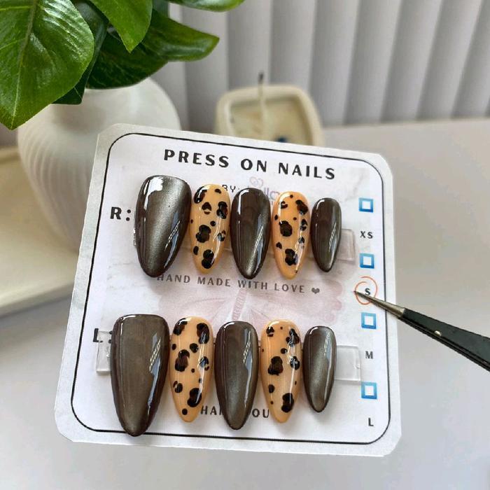 Promo Hn09. Press On Nails - Fake Nail - Kuku Palsu - Nail Art Cat Eye Leopard Original