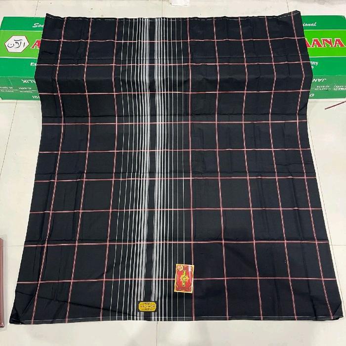 Sarung Wadimor Bukit Tinggi Motip Kotak Sarung Pria Dewasa Motif