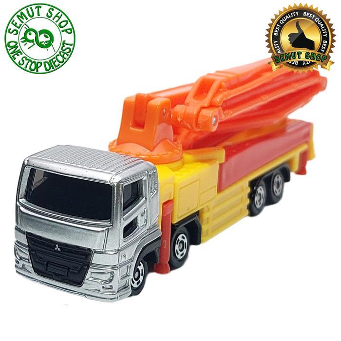 Ready Tomica Long No 127 Mitsubishi Fuso Super Great Concrete Pumping Truck