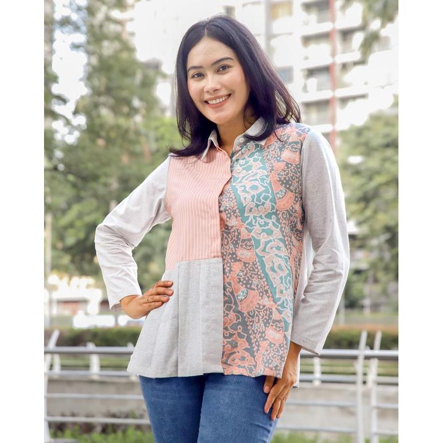 Atasan Batik Wanita Pearl / Blouse Batik Wanita / Batik Kerja Wanita Busui