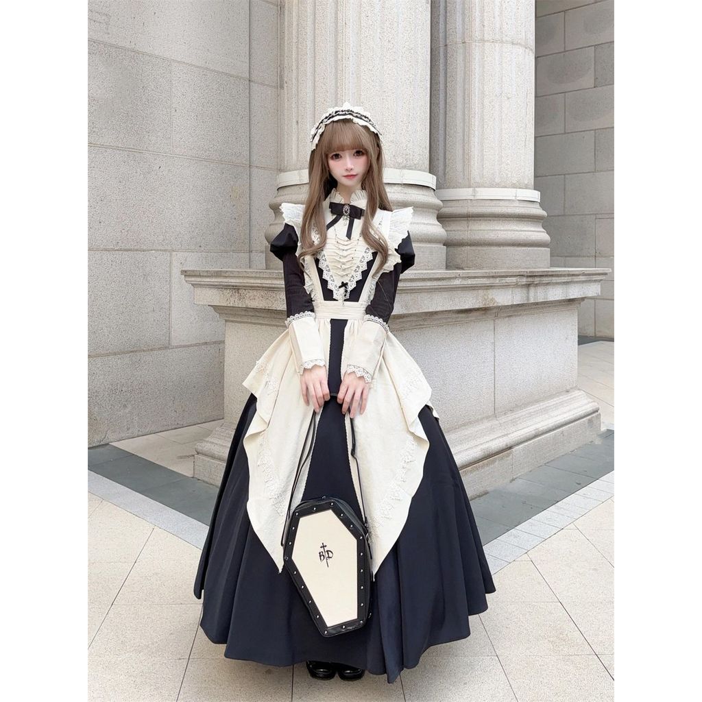 Gothic Lolita Maid Dress Victorian Style Long Sleeve Cosplay Outfit Classic Lace Apron Costume for