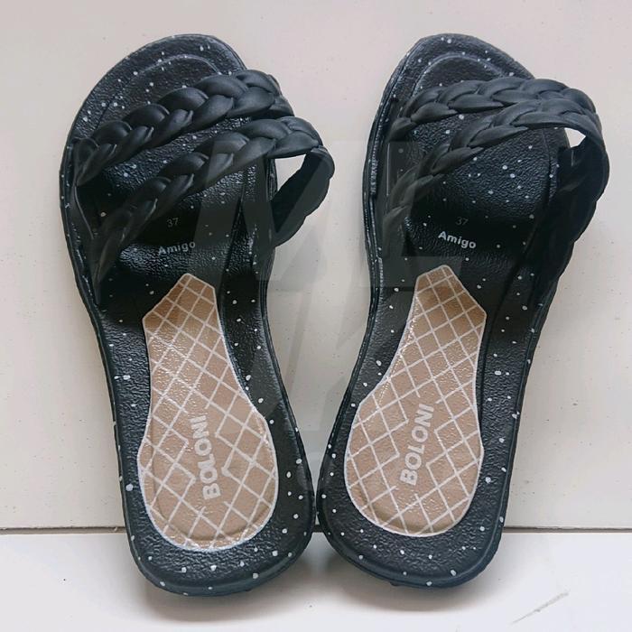 {Amigo} Sandal Plat Fashion Sandal Wanita Hitam
