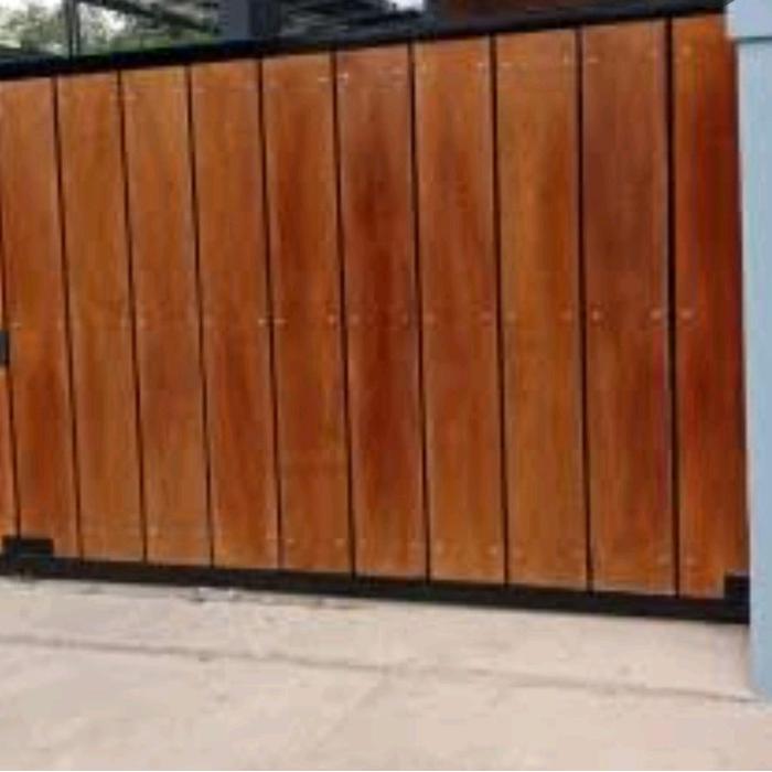 Pintu Pagar Kombinasi GRC