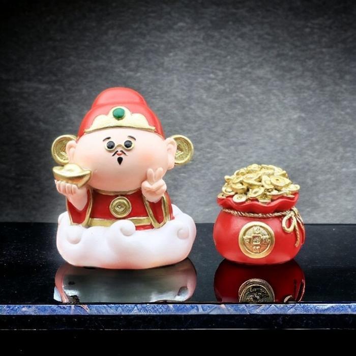 Pajangan Patung Miniatur Dewa Uang Jodoh Buddha Maitreya Kwan Im Mobil