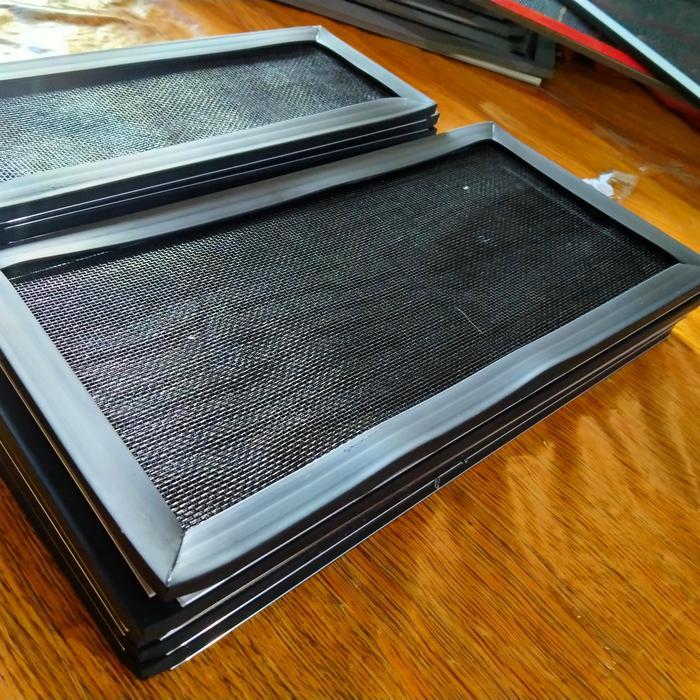 kasa nyamuk fiberglas/Hitam