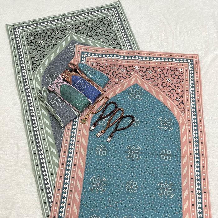 Mukenamucantiq - Sajadah Travel Jumbo Motif Kashmeer Turki Mini Tipis Nyaman Muslim