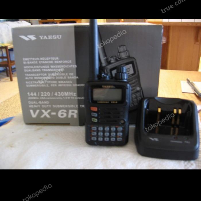 HT Yaesu VX-6R