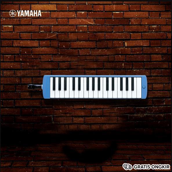 2vs3- Yamaha P 32D Pianika / P-32-D