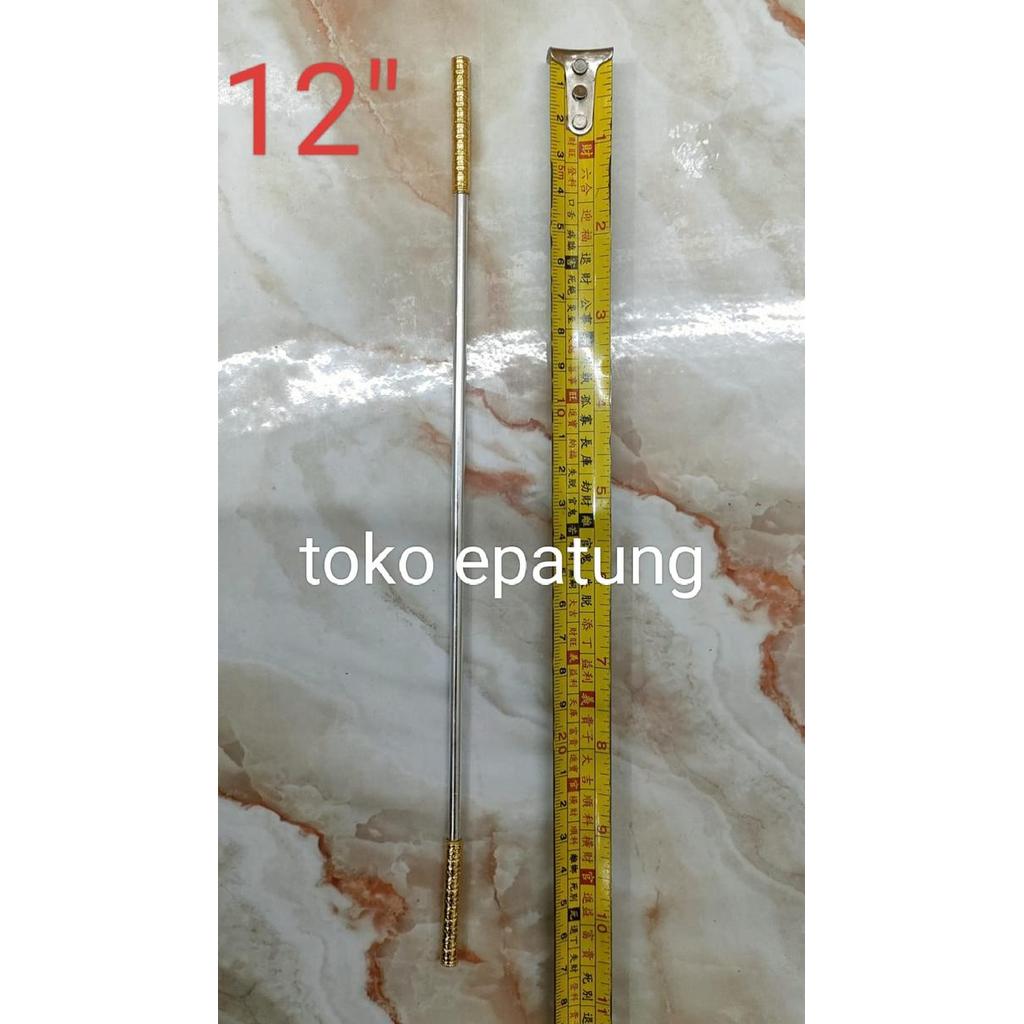 senjata / tongkat / toya patung sun go kong / kera sakti - 12 inch - silver emas