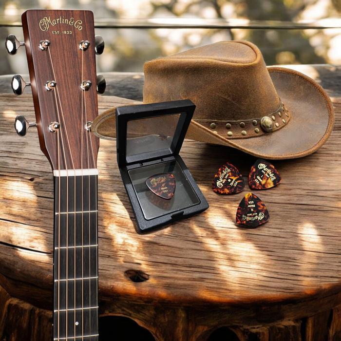 Terlaris Pick Gitar Martin & Co Triangle Original SALE