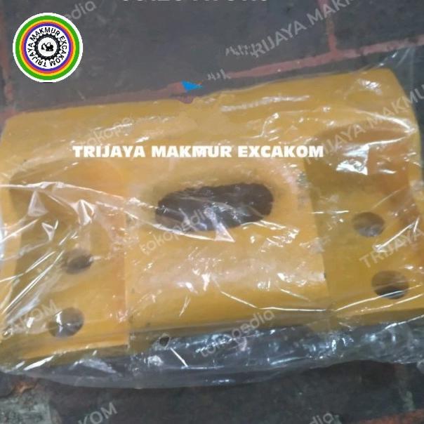 Terbagus Cover Idler Komatsu D85Ess-2 D60 D65 D70 14X-30-12223/12222/12224 Terlariss 