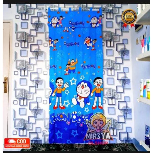 gorden pintu kamar tidur motif doraemon