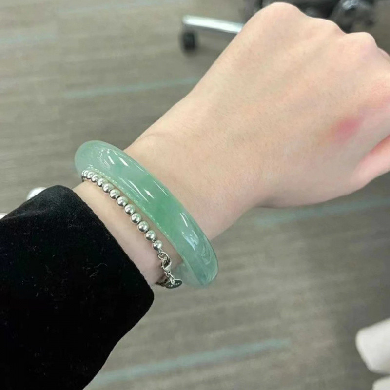 Green Natural A Jadeite Jade Imperial Concubine Bracelet With Certificate