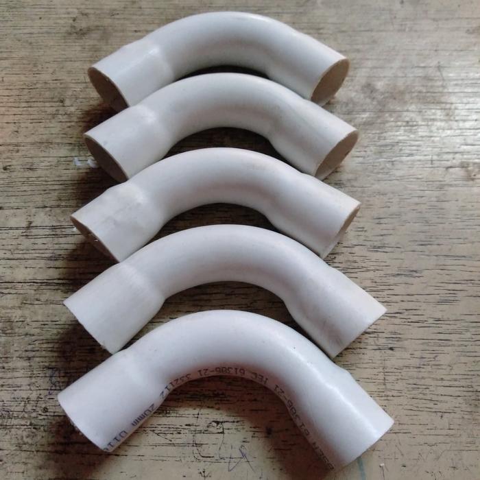 ELBOW UNTUK PIPA LISTRIK CLIPSAL 20MM