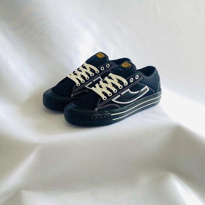 Sepatu Pria Wanita Black Underground Flexion Sneakers Canvas Casual Shoes Sport Non Slip Kanvas 12oz