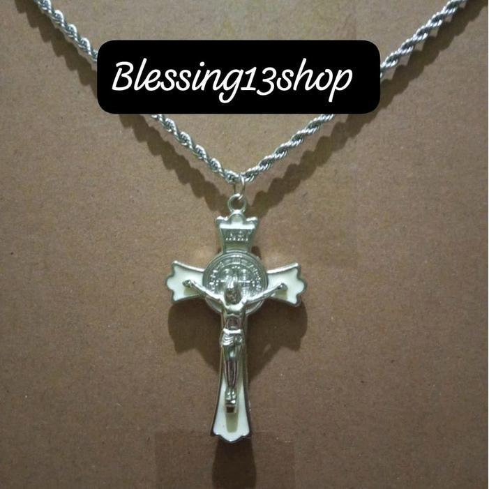 Kalung Salib Benediktus Salib Besar New