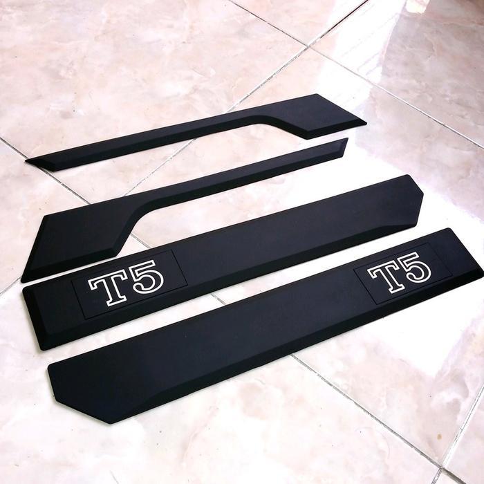 Karet Trim T5 Untuk Vespa Excel