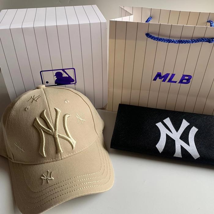 Topi Baseball Newyork Mlb Logo Besar And Kecil Cream Original Fullset