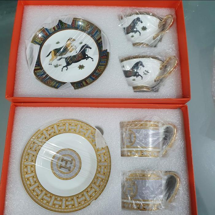 Hermes Tea Cup Set. Made in China.