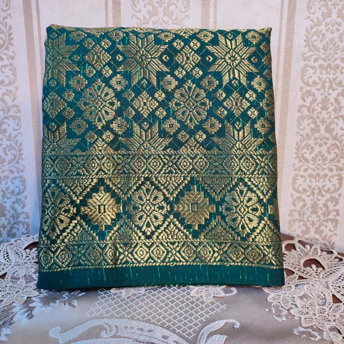 Sarung Songket Kain Samping Khas Melayu Dengan Ornamen Khas Melayu Budak Melayu Riau