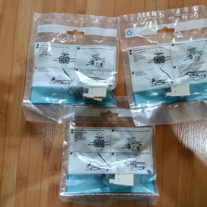 Modular jack cat 6 rj45 cat6 AMP COMMSCOPE WHITE / PUTIH UTP FTP