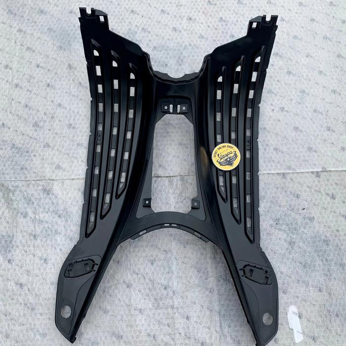 DEK BAWAH FOOT BOARD VESPA MATIC SPRINT