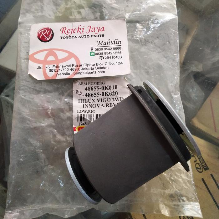 Bushing Arm Besar Bawah Kijang Innova Rbi