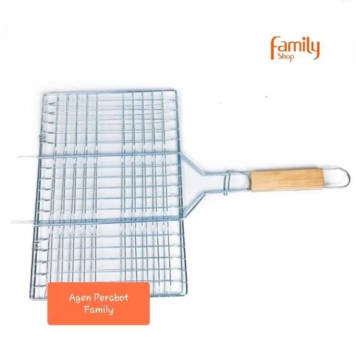 SALE Family Shop Panggangan Jepit Stainless Gagang Kayu BBQ Alat Panggang Grill Griller Model Jepit