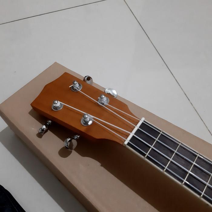 Ukulele Concert 4 Senar High Quality New Garansi