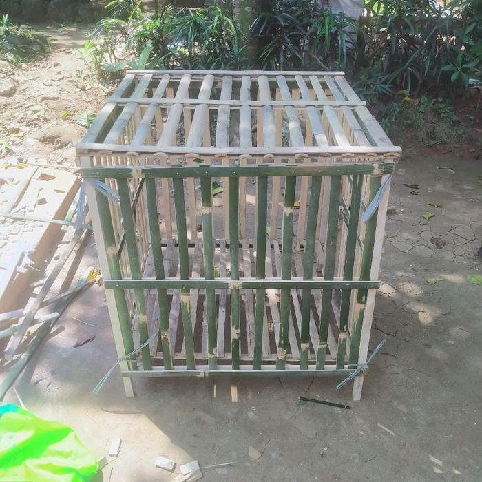 KANDANG AYAM BONGKAR PASANG KANDANG AYAM BAMBU UKURAN 70X70 CM