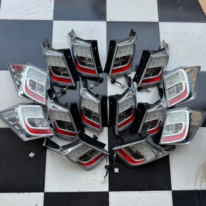 Stoplamp LED BLUE Lens Original Ichikoh Honda Freed Hybrid GP3 GB3