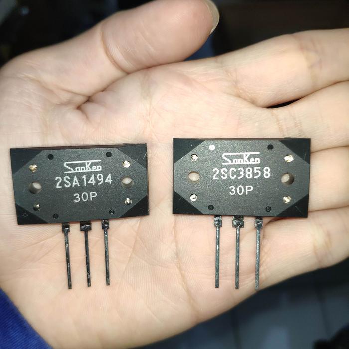(1 SET) TRANSISTOR SANKEN 2SA1494 2SC3858 LOT 30P 33P ORIGINAL JAPAN. TR 1494 3858 ORI