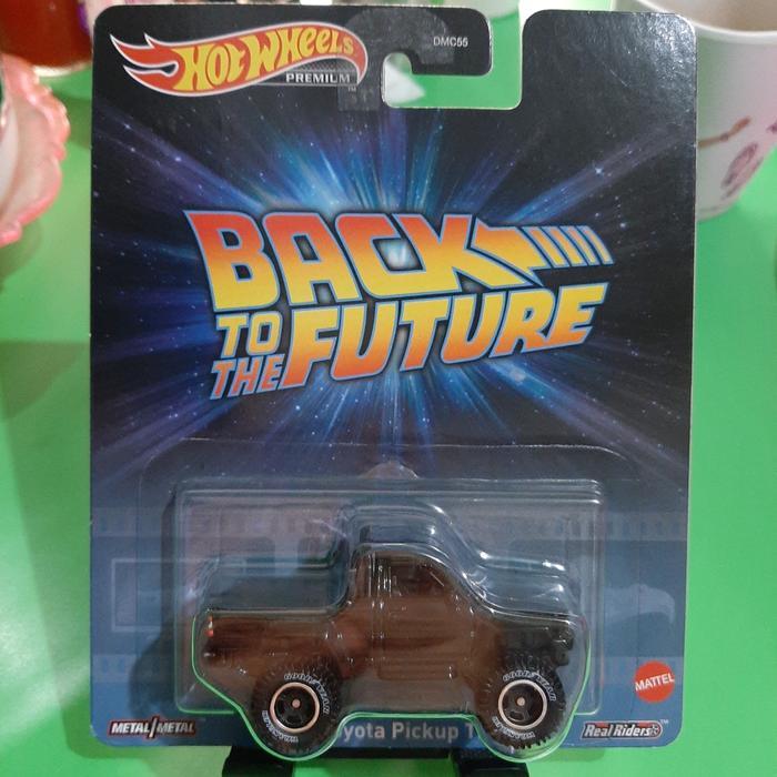hotwheels 1987 toyota pickup truck back to the future