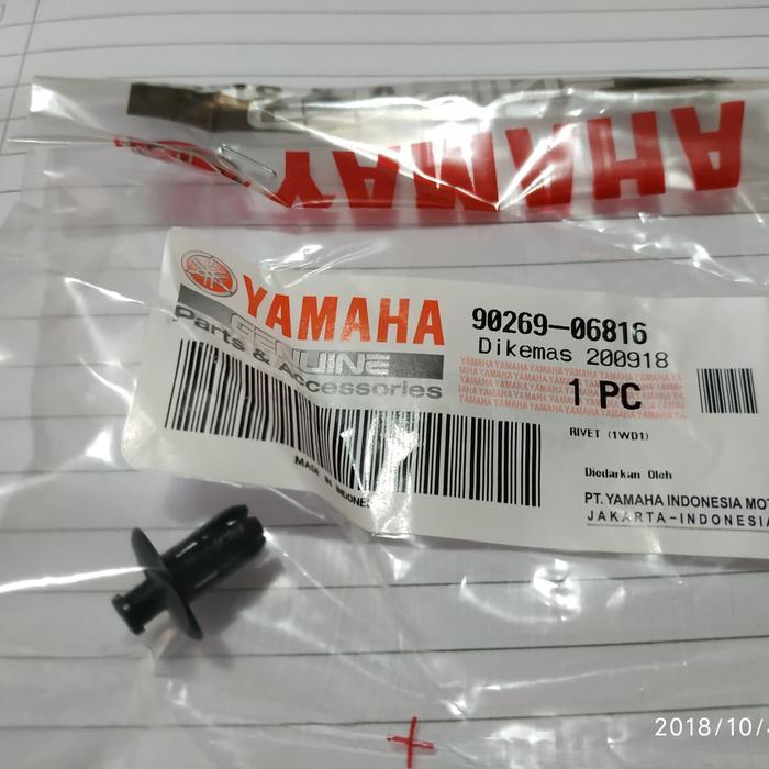baut klip plastik body nmax ori Yamaha