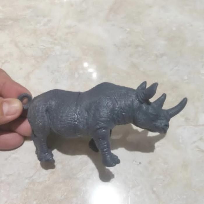 Mainan Figure Binatang Hewan Set Wild Animal World Animal 030