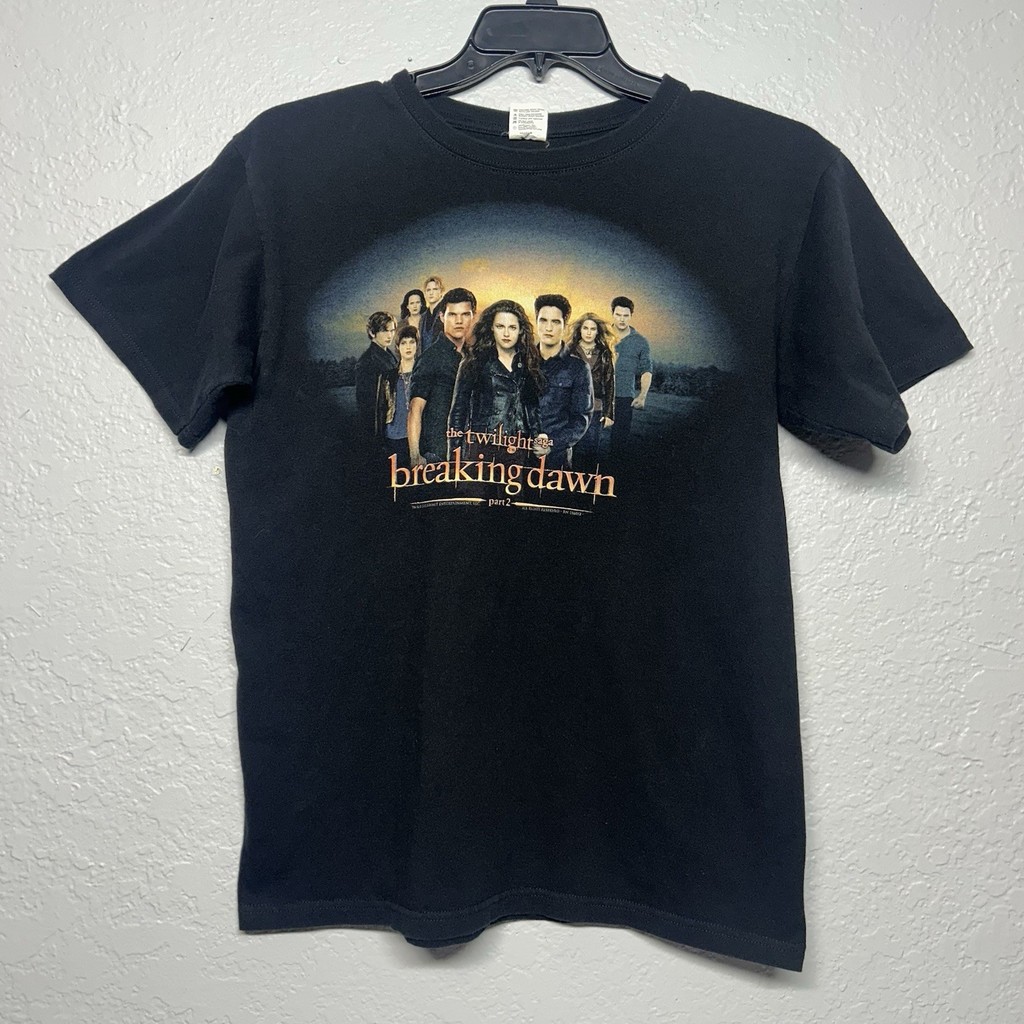 2012 The Twilight Breaking Dawn Part 2 T-shirt size M Movie Promo Tee